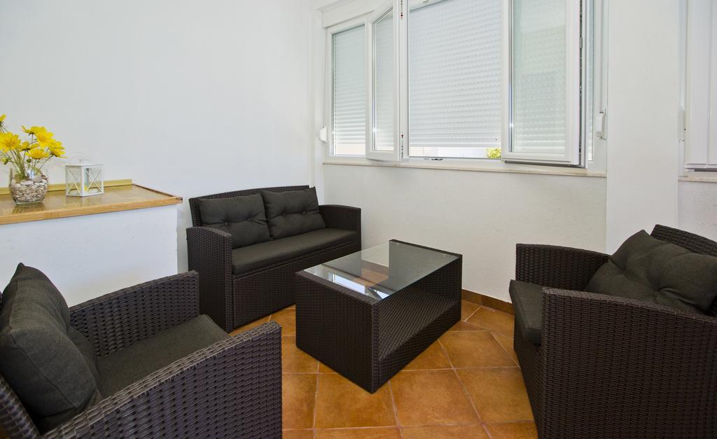 חוואר Apartments Ivusic מראה חיצוני תמונה